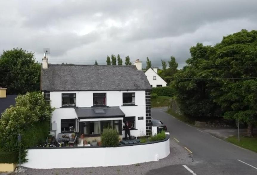 St Martins Old Schoolhouse Ballyroe Trá Lí Esterno foto